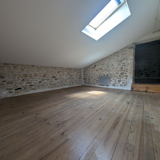  Annonces BAGNOLS : Immeuble | BAGNOLS-SUR-CEZE (30200) | 241 m2 | 234 300 € 