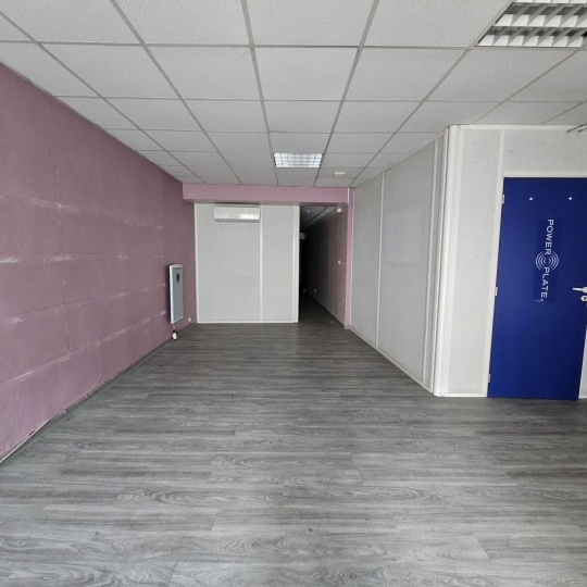  Annonces BAGNOLS : Office | BAGNOLS-SUR-CEZE (30200) | 51 m2 | 75 000 € 