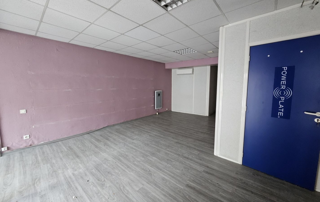 Annonces BAGNOLS : Office | BAGNOLS-SUR-CEZE (30200) | 51 m2 | 75 000 € 